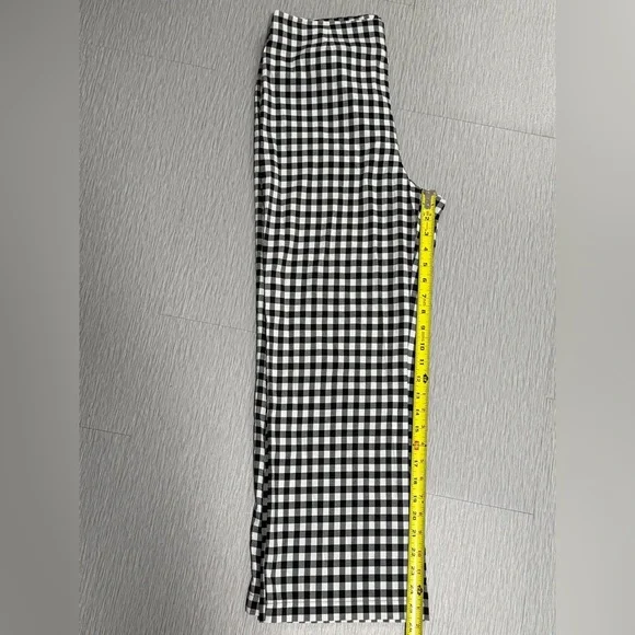 WAYF Gingham Crop Flare Pants Womens Medium Mid Rise Stretch - Picture 8 of 11
